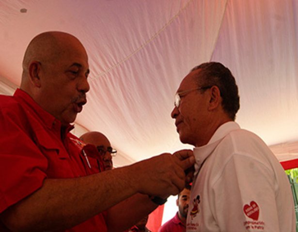 Homenaje a Trabajadores